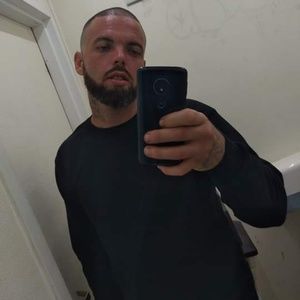 Meet your Posher, Lee